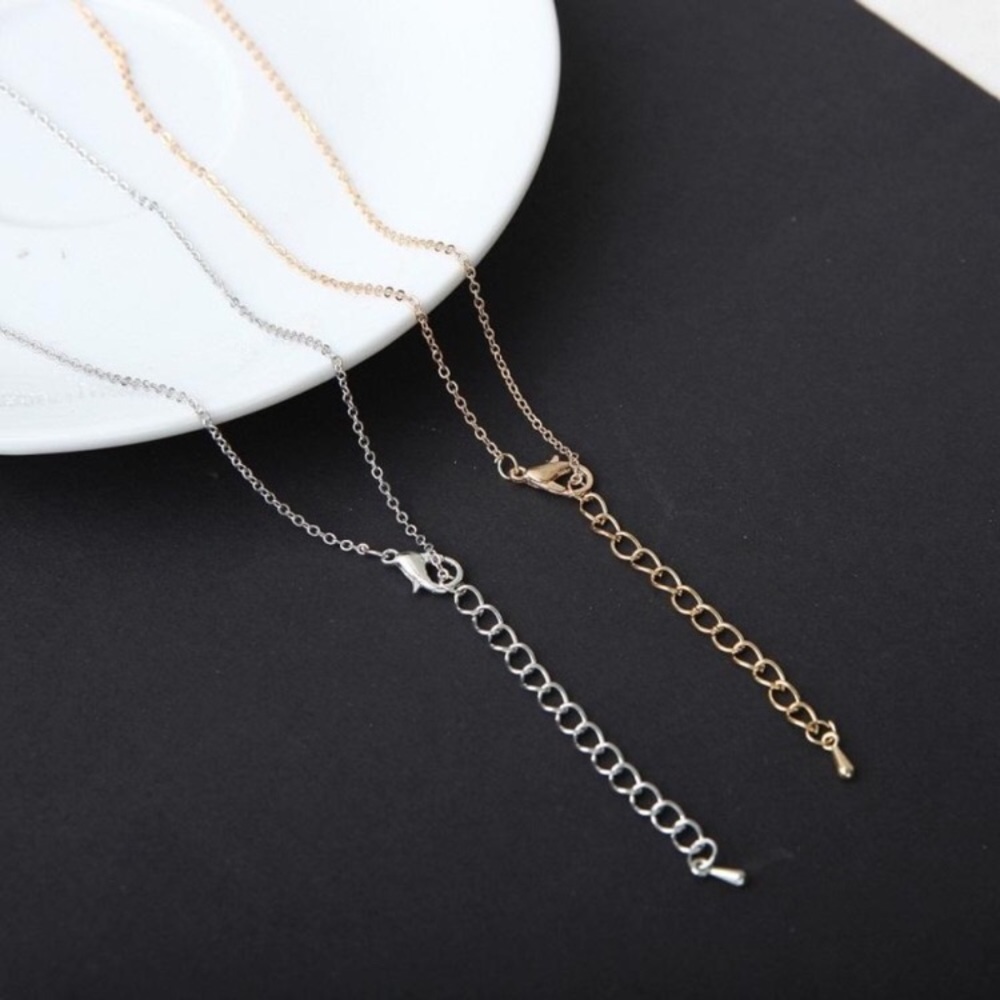 CM SALE❗️Silver or Gold Star & Moon Pendant Choker - Picture 6 of 7
